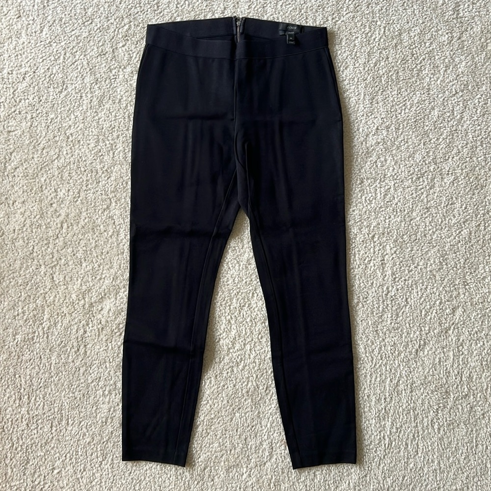 Black pixie pant